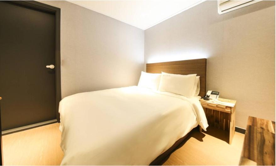 Motel M Lluwa Seul Zewnętrze zdjęcie